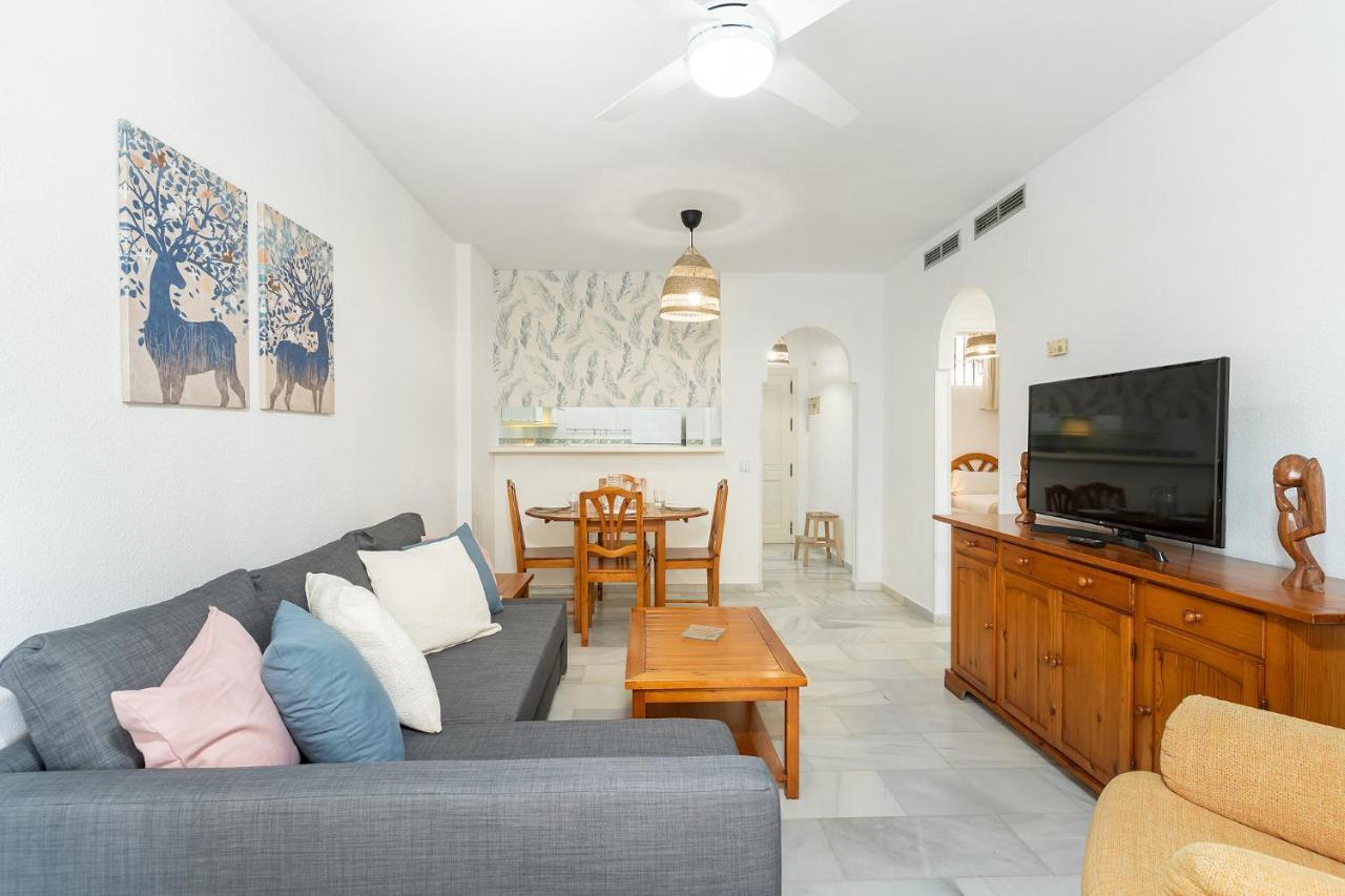 Jardines De Monko Apartment ตอร์เรโมลิโนส ภายนอก รูปภาพ