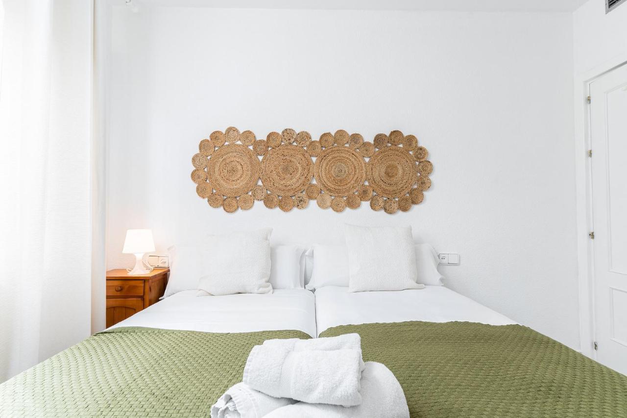 Jardines De Monko Apartment ตอร์เรโมลิโนส ภายนอก รูปภาพ